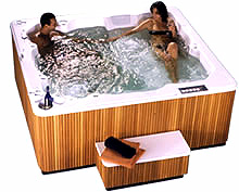Spa/Playazo::jatos diferenciados de hidromassagem e espaço inteligente em um modelo muito especial.